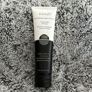 Mazi Facial Cleanser